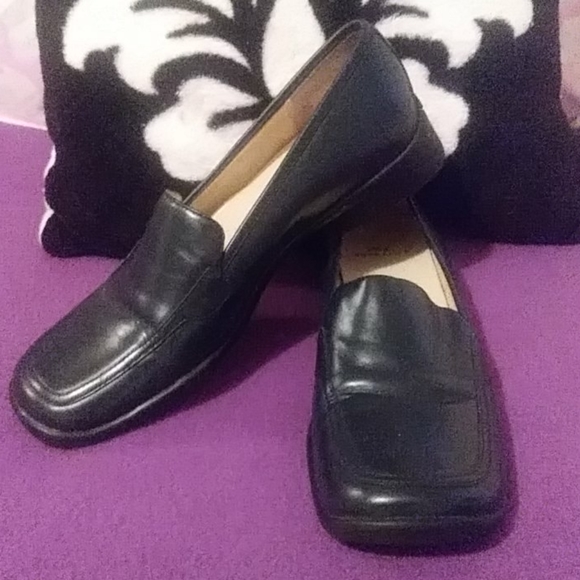 Anne Klein Shoes - 💝BOGO💝Anne Klein loafers